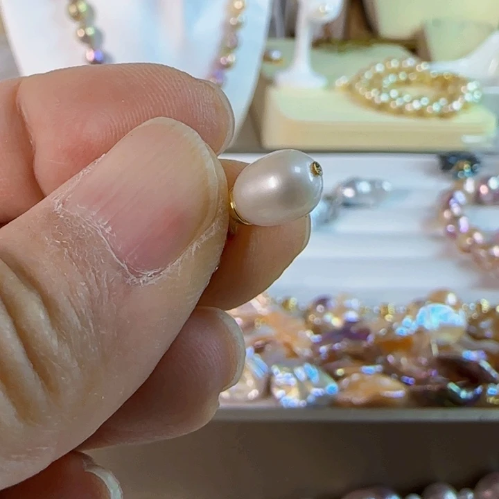 淡水珍珠裸珠未镶嵌依****2