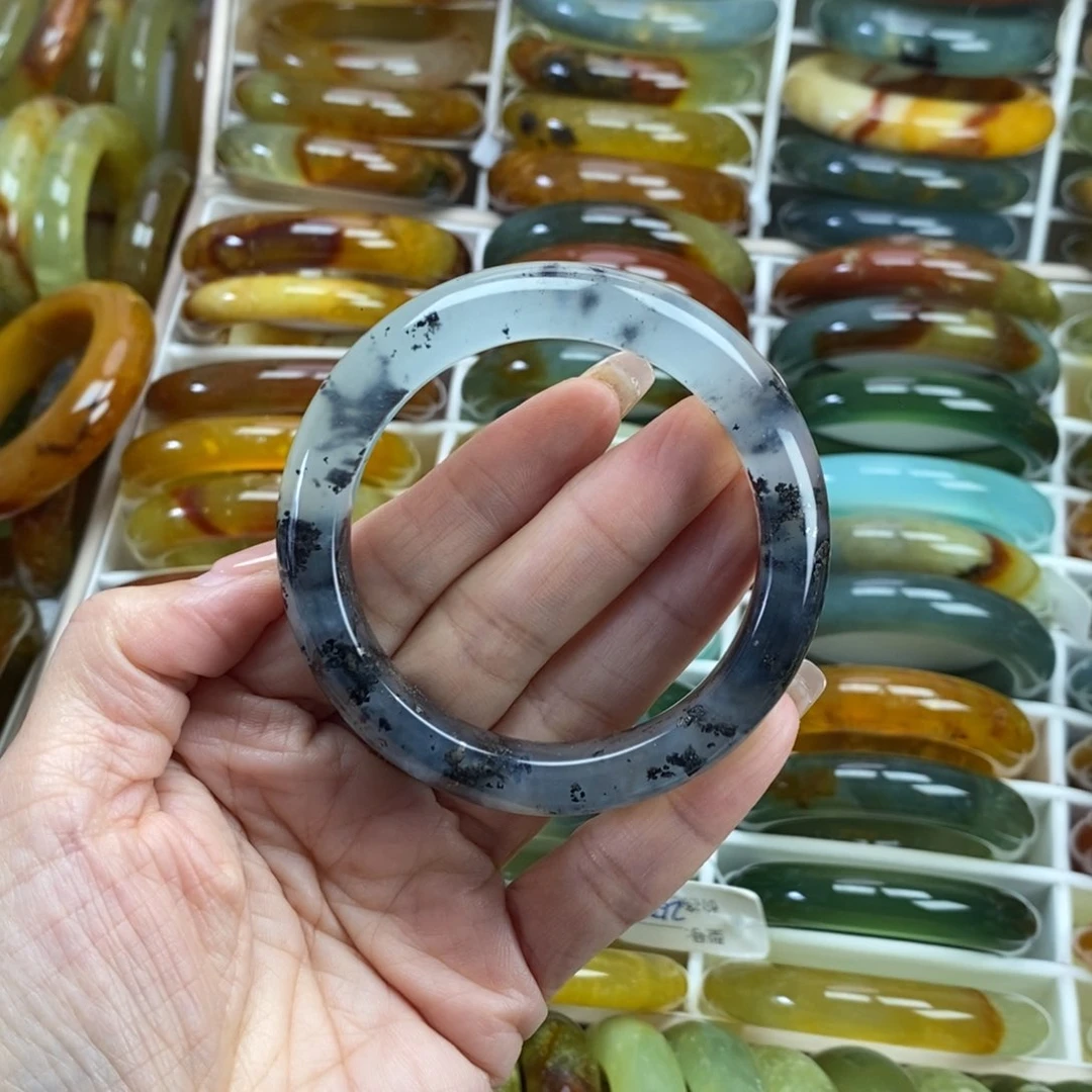 未镶嵌蛇纹石玉手镯55