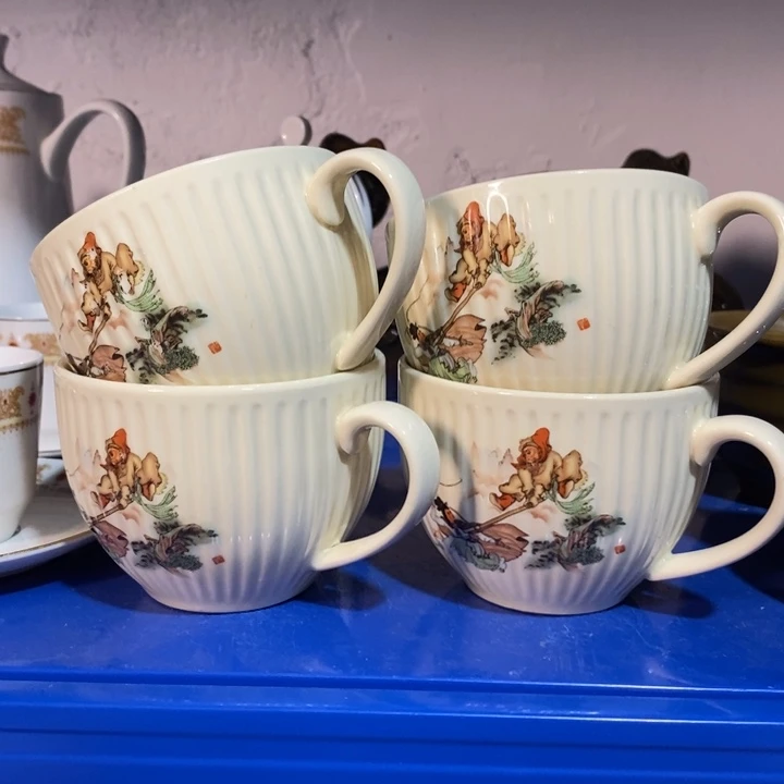 瓷片一厂象牙瓷三打茶杯四个微瑕疵