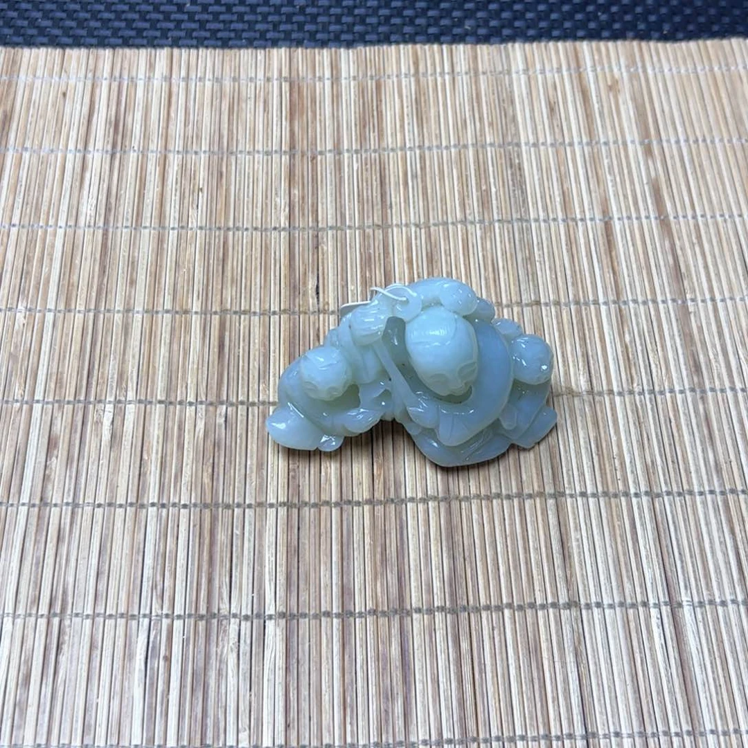 未镶嵌和田玉挂件