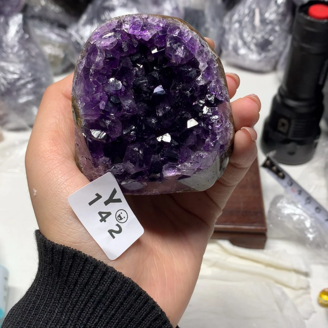 水晶摆件未镶嵌水晶