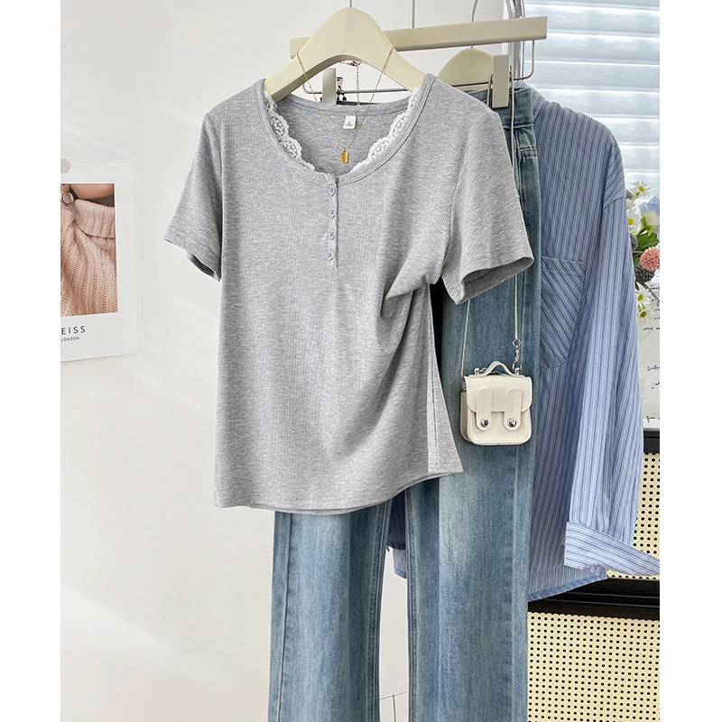 圆领拼接蕾丝T恤衫夏季新款正肩显瘦通勤上衣小个子短款气质女装