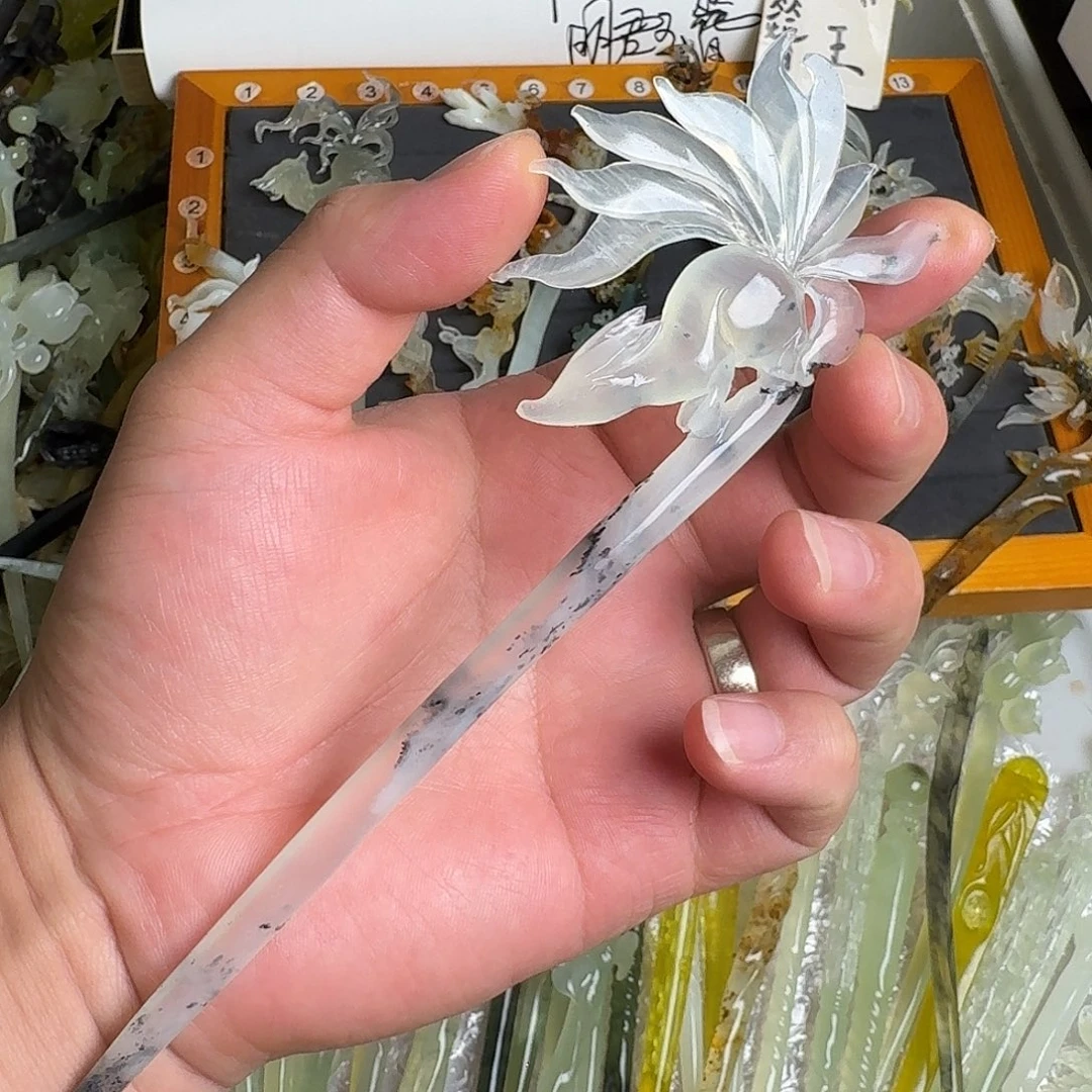 蛇纹石玉未镶嵌发饰