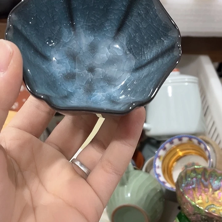 陶瓷茶具全部清清完回家过年