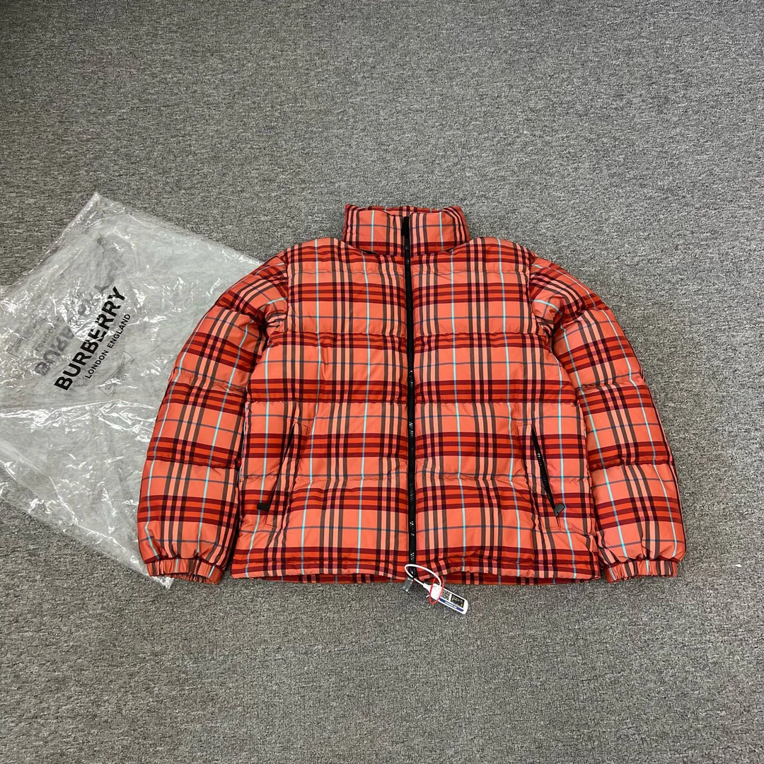 未使用 BURBERRY/博柏利 巴宝莉 25新款 经典格纹 鹅绒羽绒服 M码