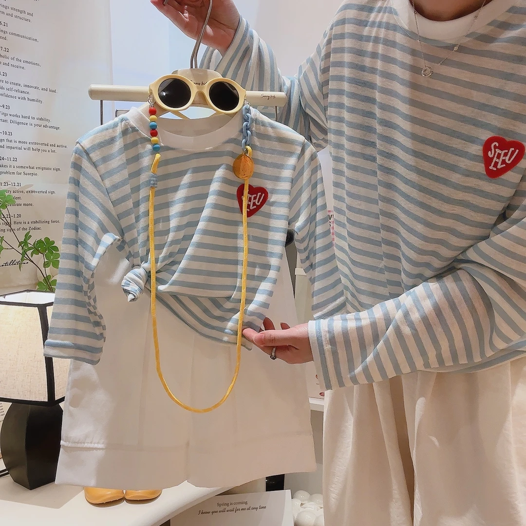 防晒T恤亲子装蓝色条纹夏季男女童拼色舒适条纹长袖儿童上衣YF