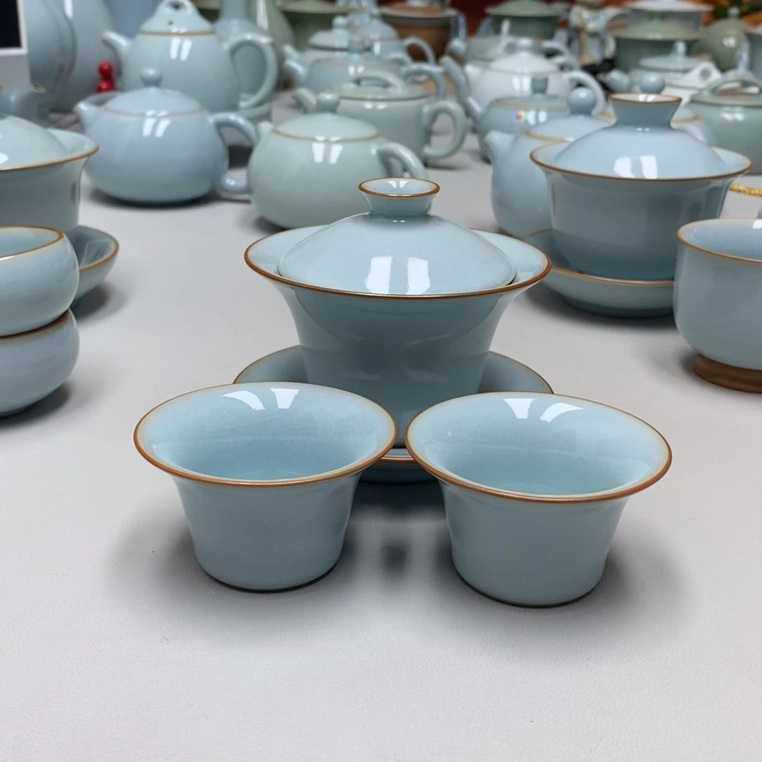 小*?马蹄盖碗，一对马蹄杯，无礼盒