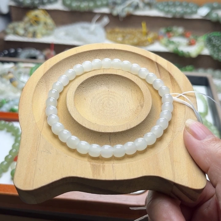 和田玉未镶嵌手链6mm冰底浅白晴直切