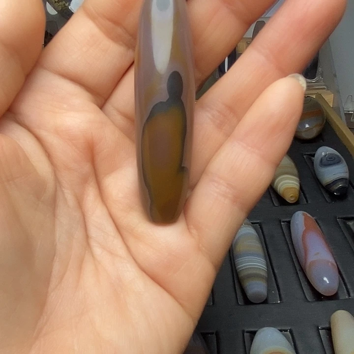 罗***）玛瑙/玉髓合金颈饰