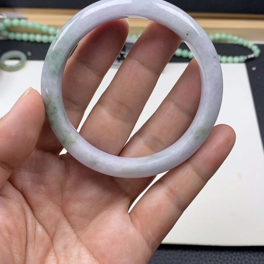 翡翠未镶嵌手镯61.8