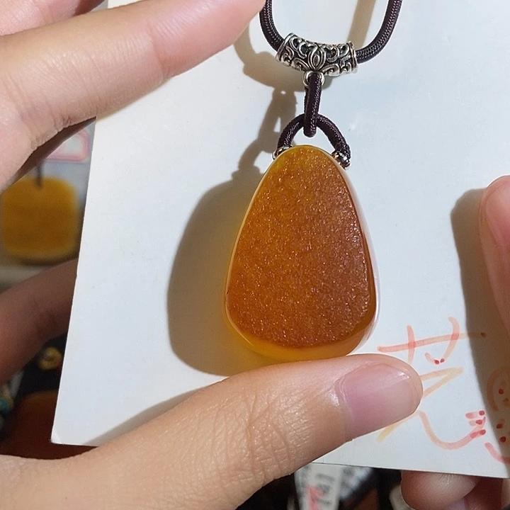 未镶嵌定制琥珀琥珀