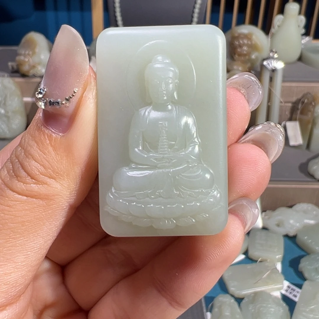 和田玉（糖玉）未镶嵌颈饰