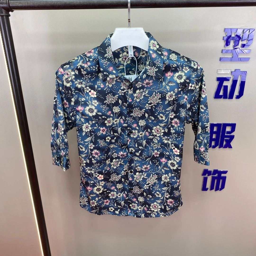 夏季花色短款男中袖春夏韩版男士中袖衬衫时尚翻领文艺复兴风