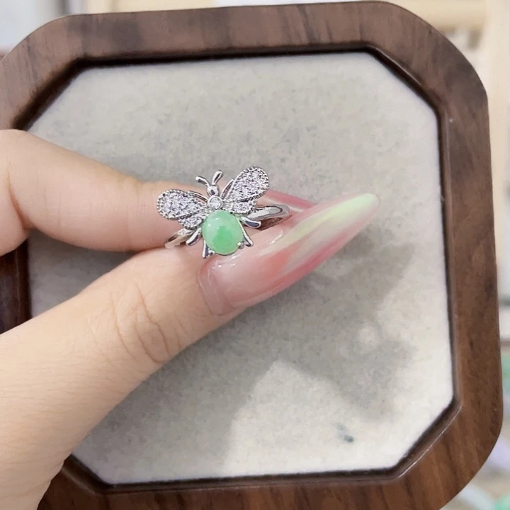 翡翠未镶嵌颈饰天然翡翠Ａ货