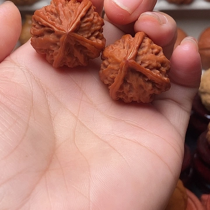 吊坠文玩核桃一生一士