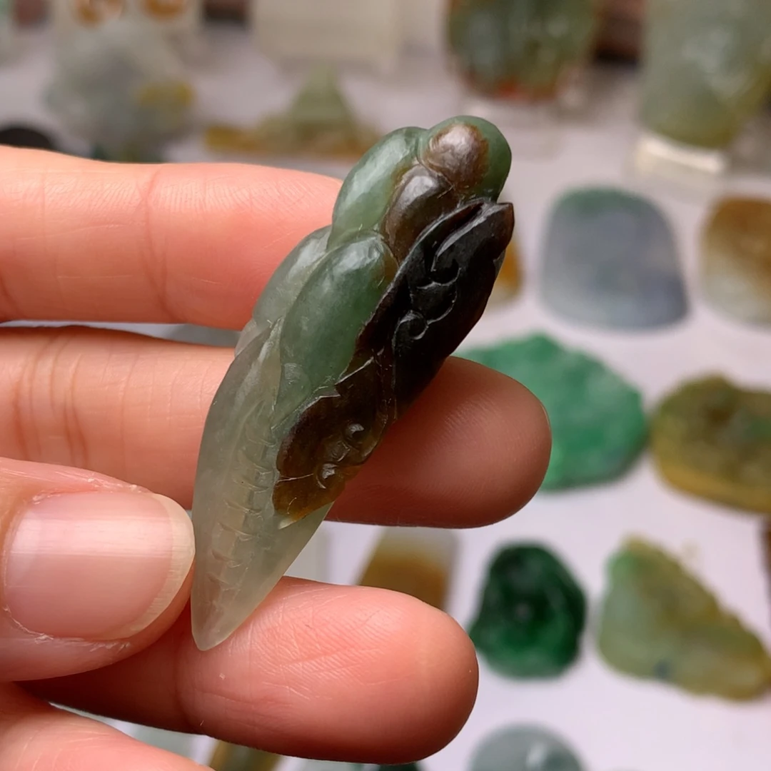 定制翡翠未镶嵌翡翠