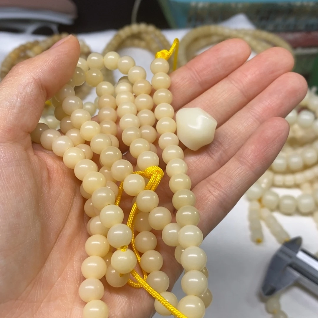 鹈***年吊坠菩提根/象牙果天才