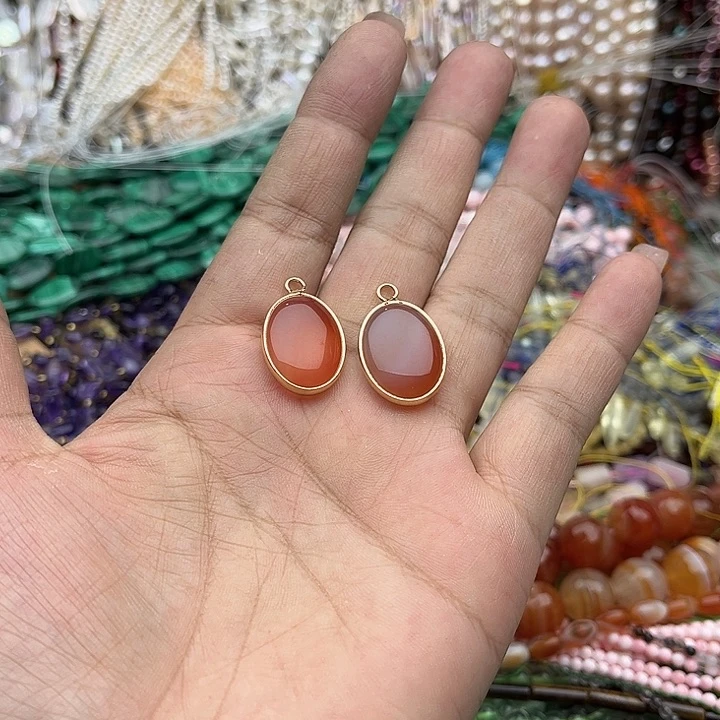 玛瑙/玉髓未镶嵌珠宝半成品2个16/20mm冰飘南红吊坠
