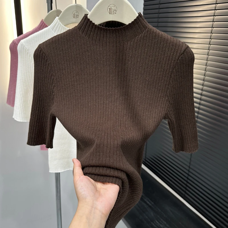 韩系ins美拉德咖色半高领针织打底衫女秋冬新款轻奢时髦中袖上衣