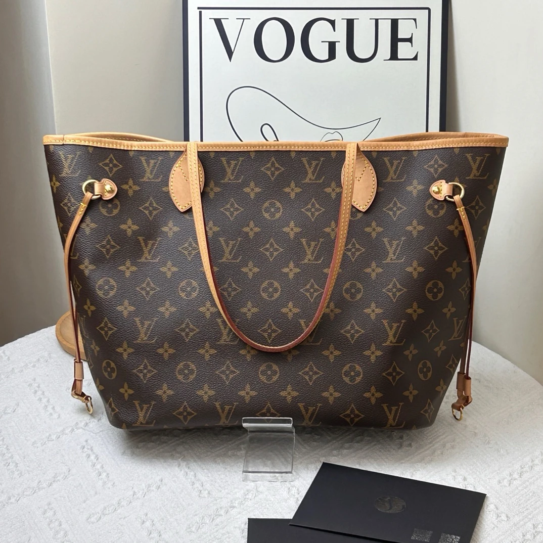 95新 LouisVuitton/路易威登 neverfull 中号 单肩包/JW7504