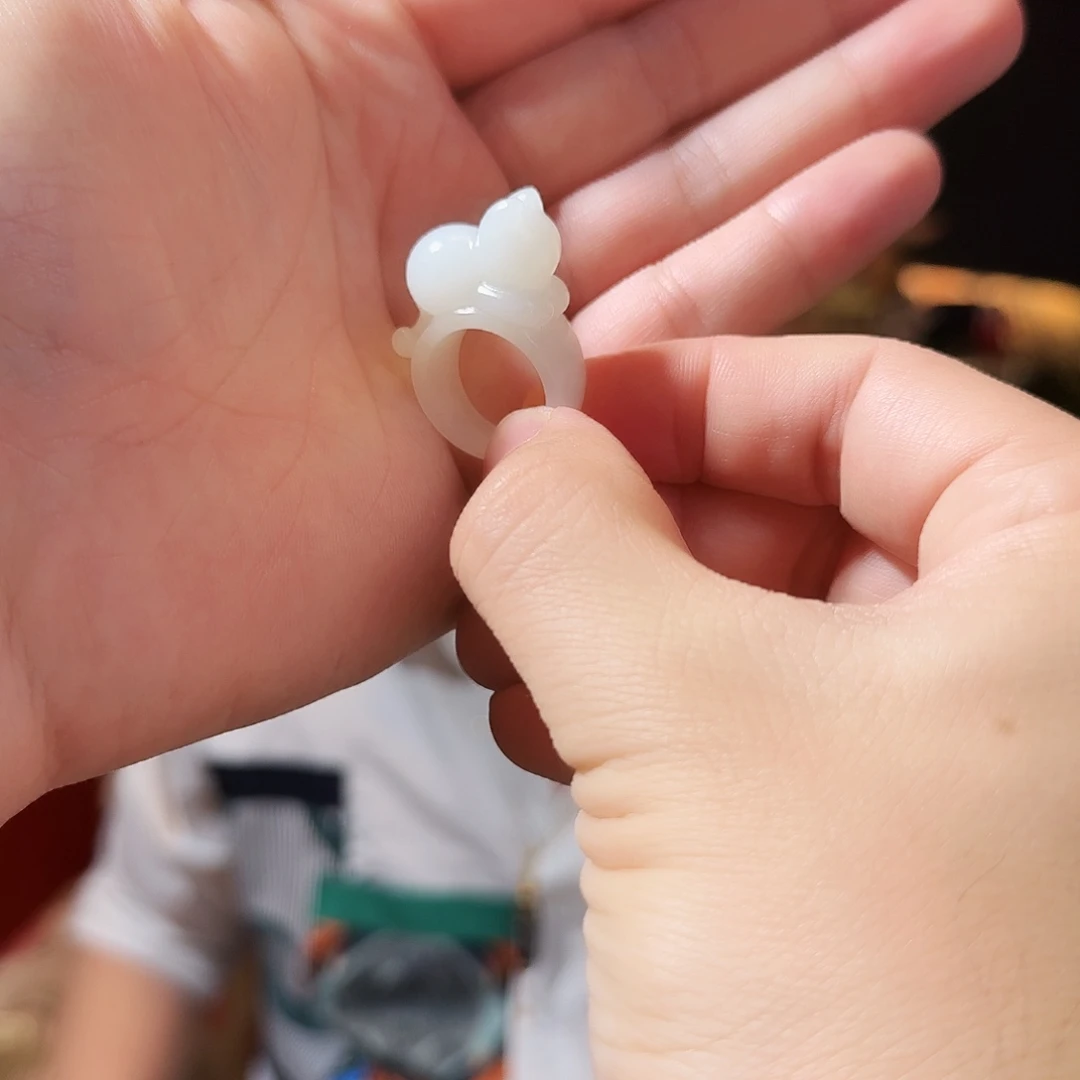 和田玉未镶嵌戒指适合11指围