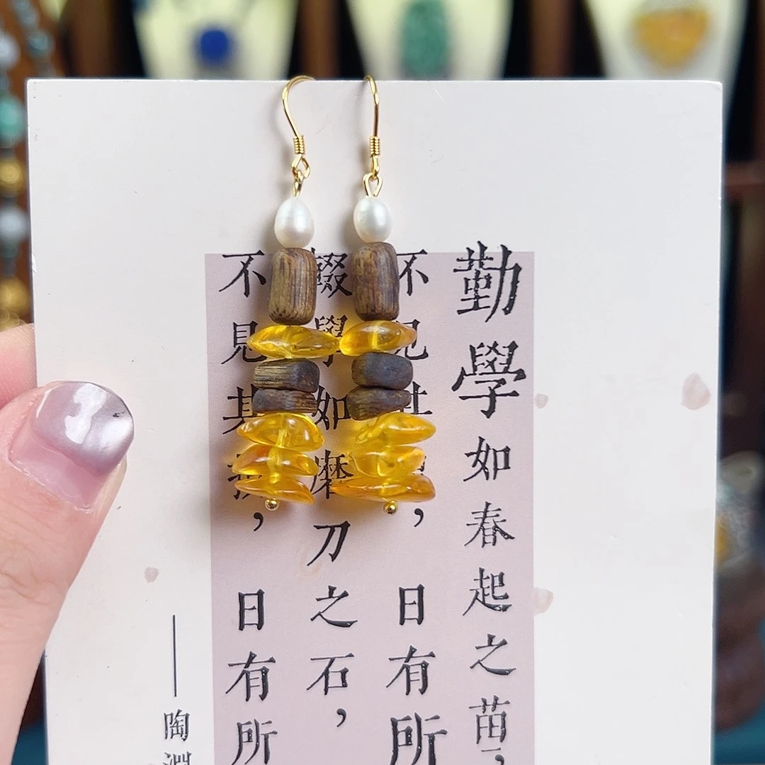 琥珀未镶嵌挂件耳环