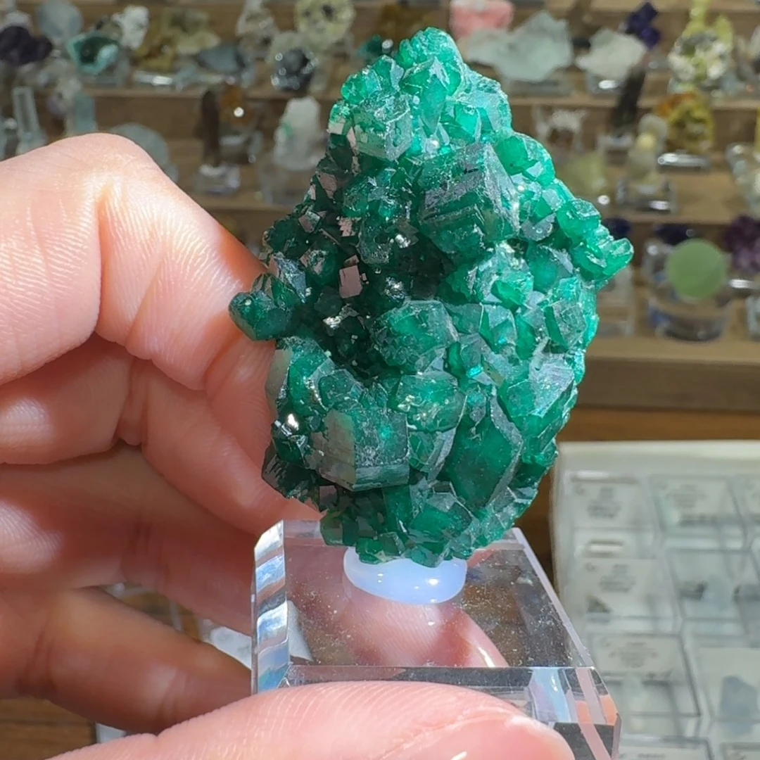 月下珠宝严选矿物