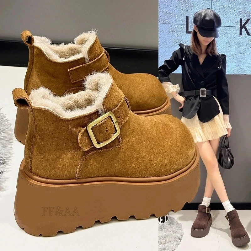 圆头冬季时尚增高新款超仙女款秋冬女士今年流行款的鞋子