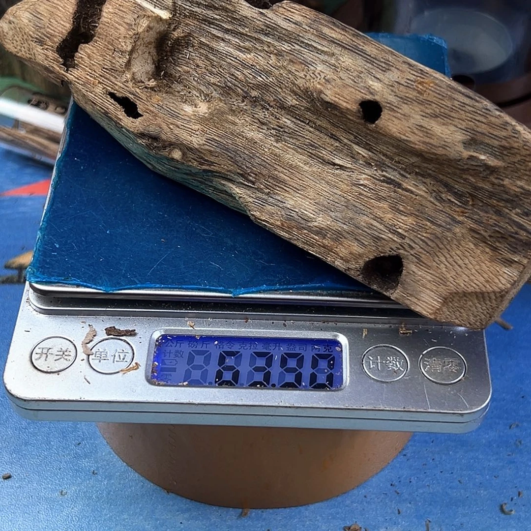 香料绿奇楠虫漏白棋63克