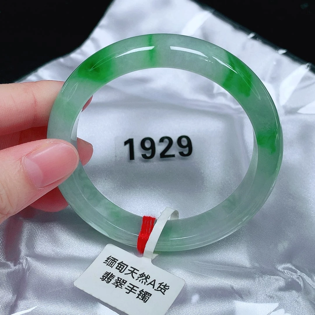 翡翠未镶嵌手镯翡翠手镯未镶嵌