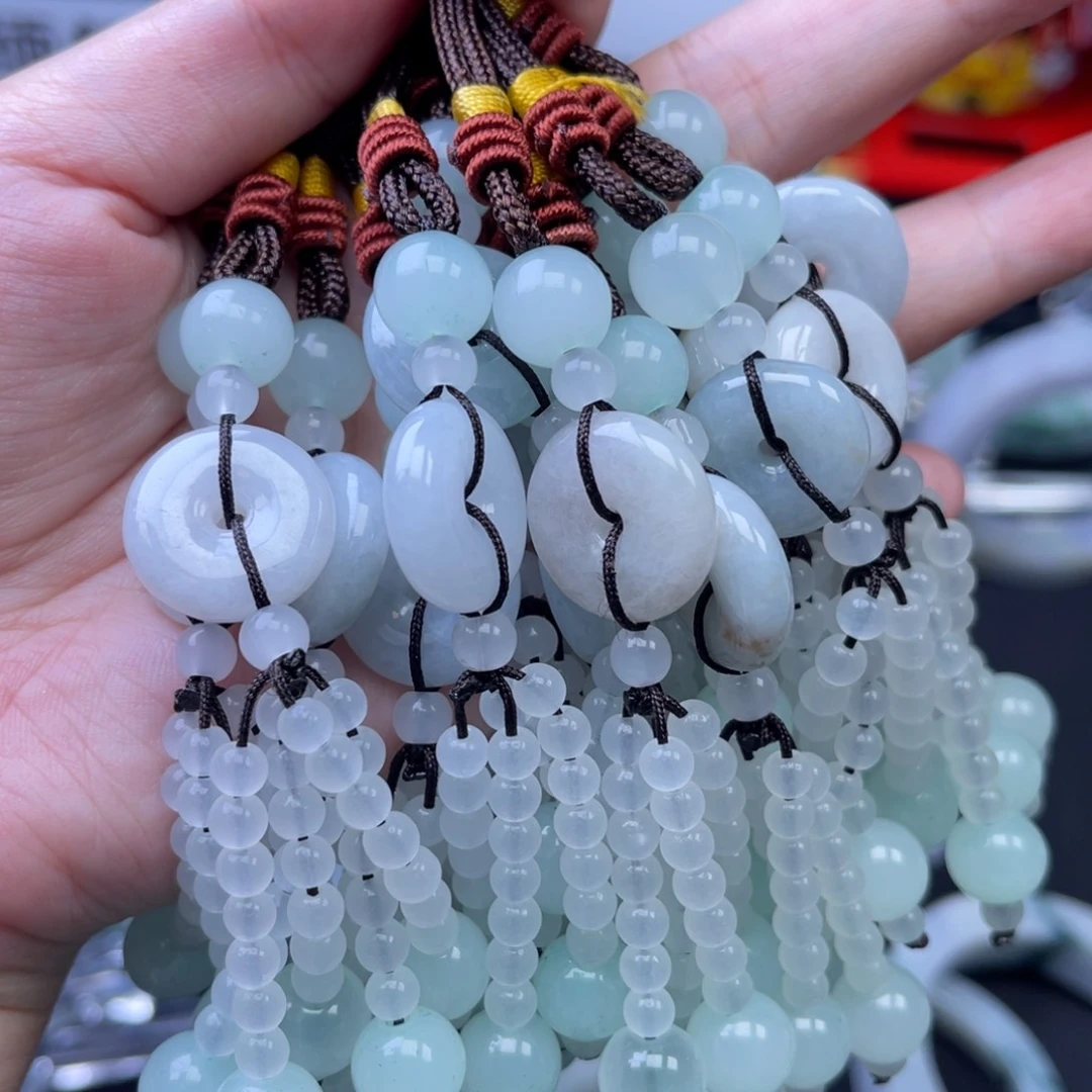 翡翠未镶嵌挂件翡翠