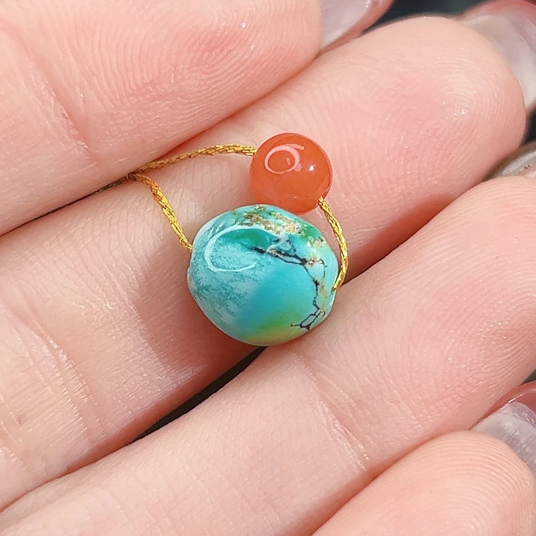 南红玛瑙未镶嵌珠宝奇石