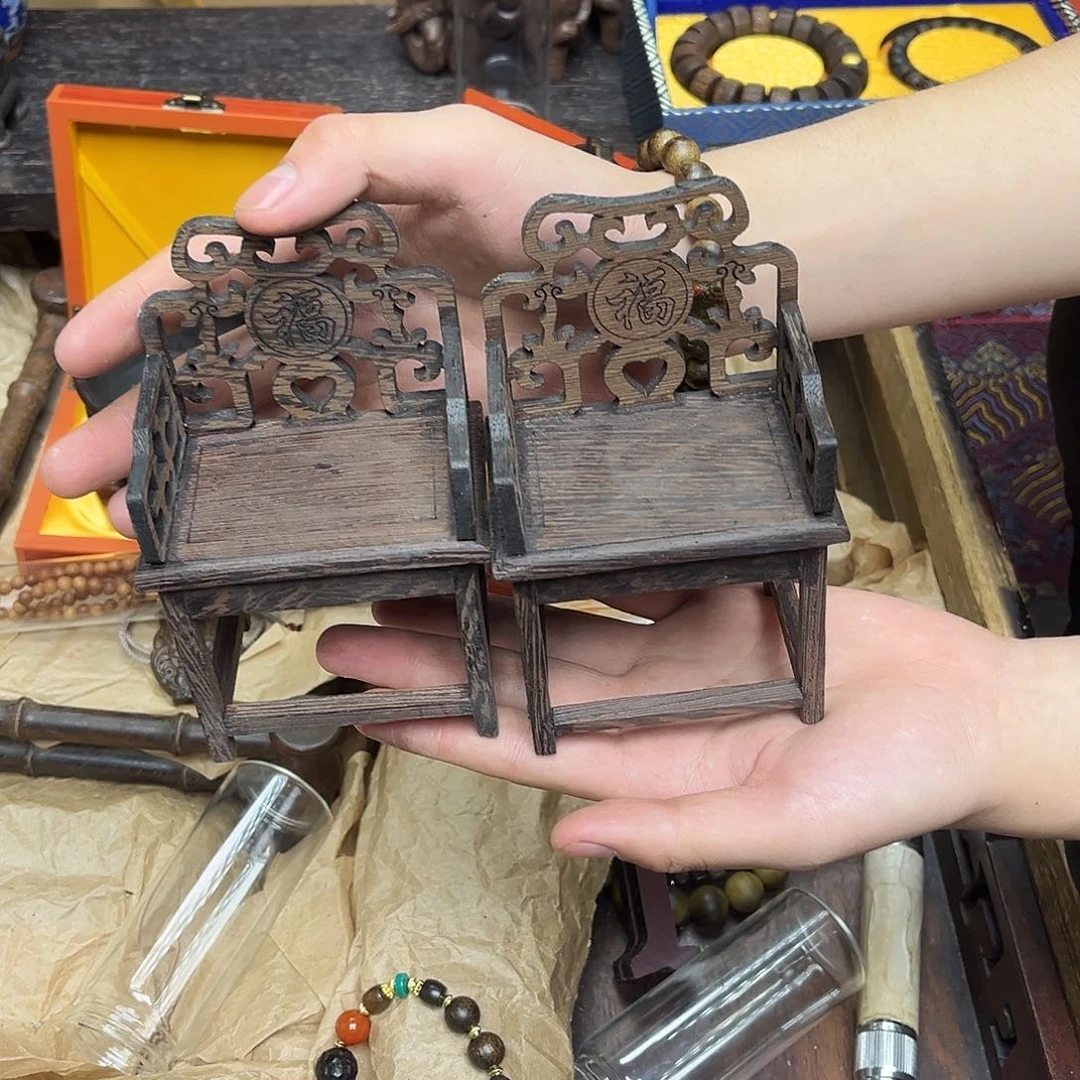 大叶紫檀（黑酸枝木类）