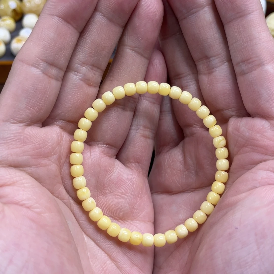 琥珀未镶嵌裸石5毫米阿尔卑斯浓白老型单圈