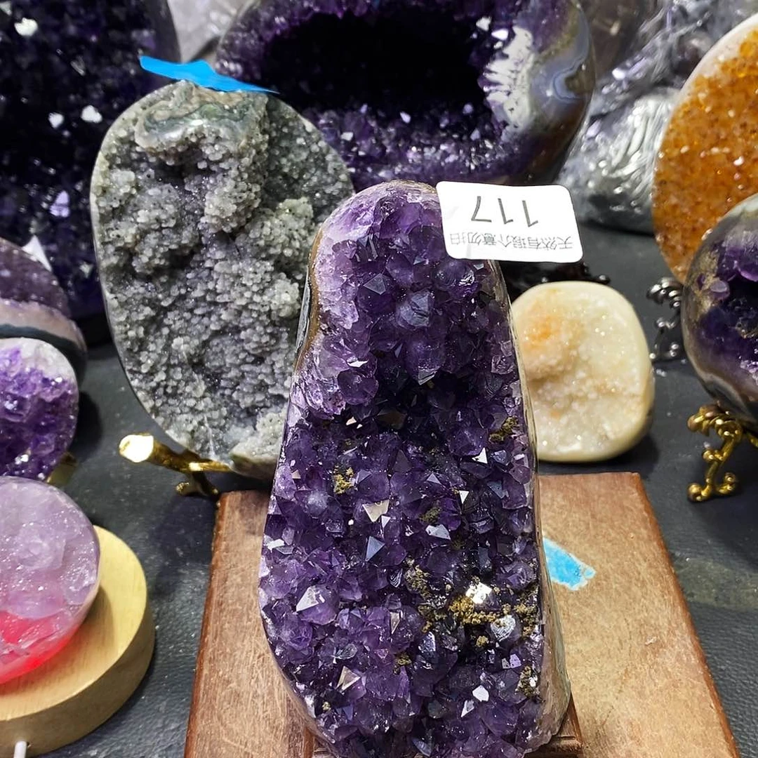 水晶大型摆件（非配饰）未镶嵌