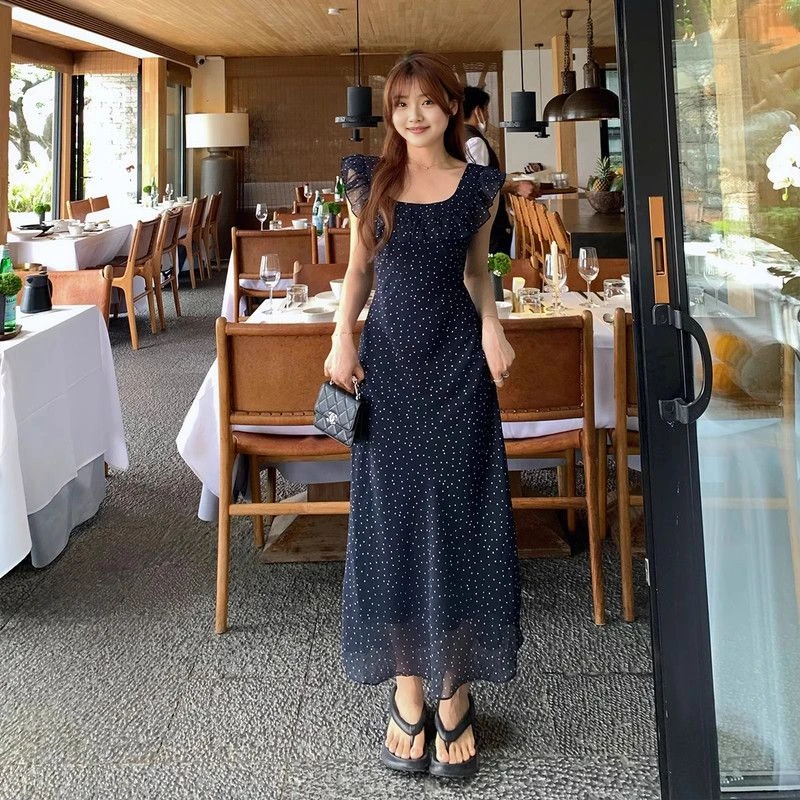 碎花波点显瘦气质高腰时尚复古法式吊带裙夏季连衣裙裙子年新款女