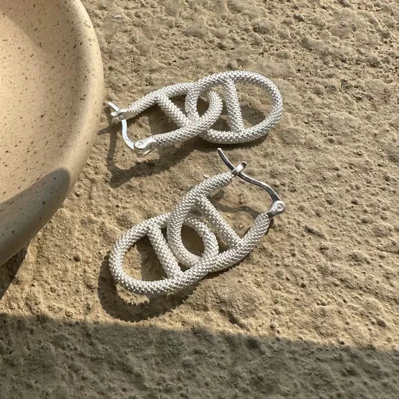 925银耳饰 韩版设计师款重工猪鼻子耳扣高级感ins风3107