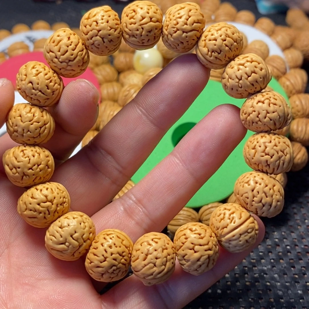 桃核吊坠桃核手串