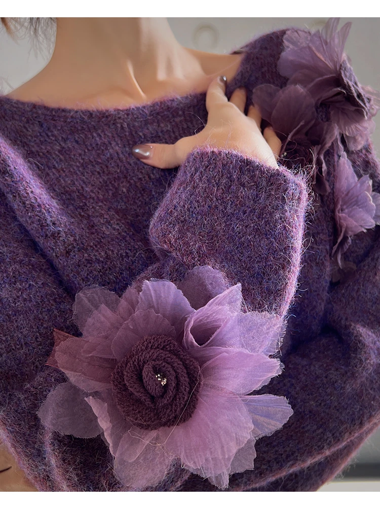 粉红大布娃娃秋冬新款浅紫姜黄双色款立体花朵针织衫DM2DJS024