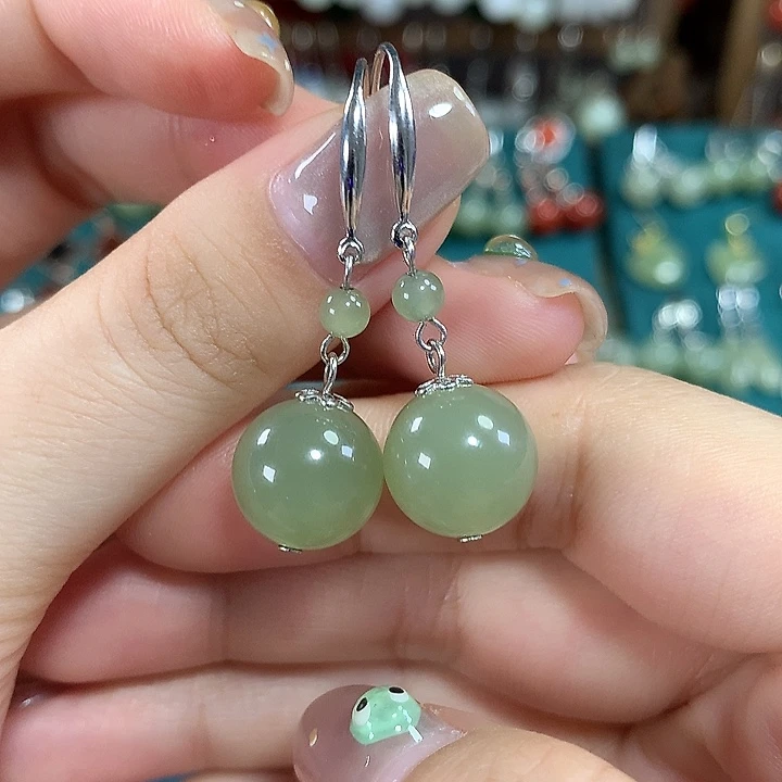 和田玉银S925镶嵌耳饰天然卡12mm左右冰晴水