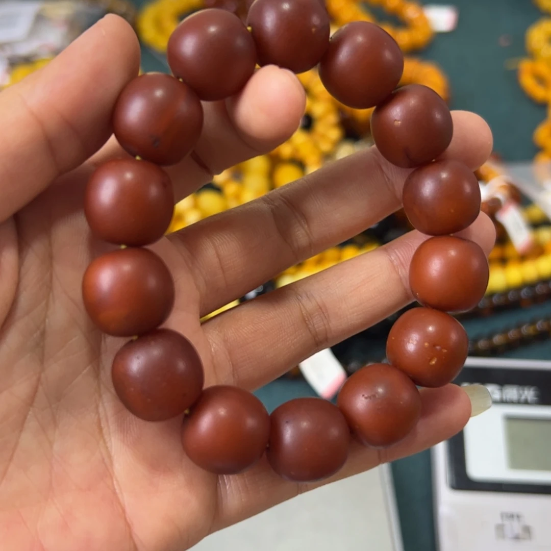 未镶嵌琥珀珠宝奇石401