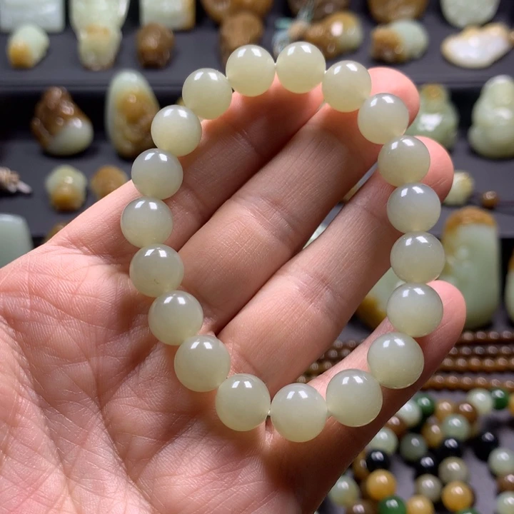 福***儿和田玉未镶嵌手串