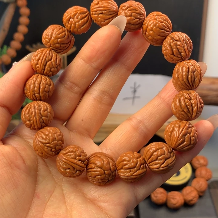 文玩核桃吊坠16荔枝纹