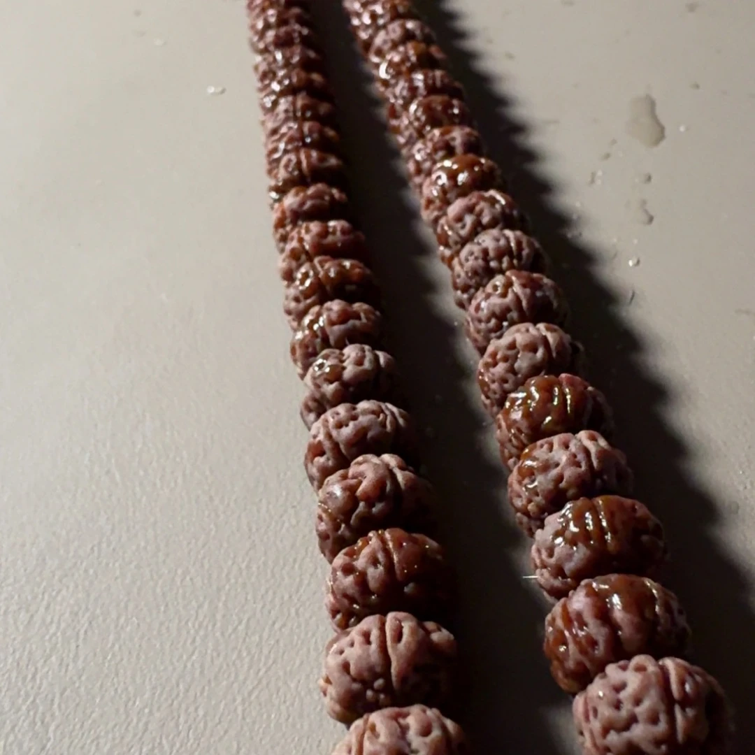 金刚菩提吊坠黄匀顶级酒红皮