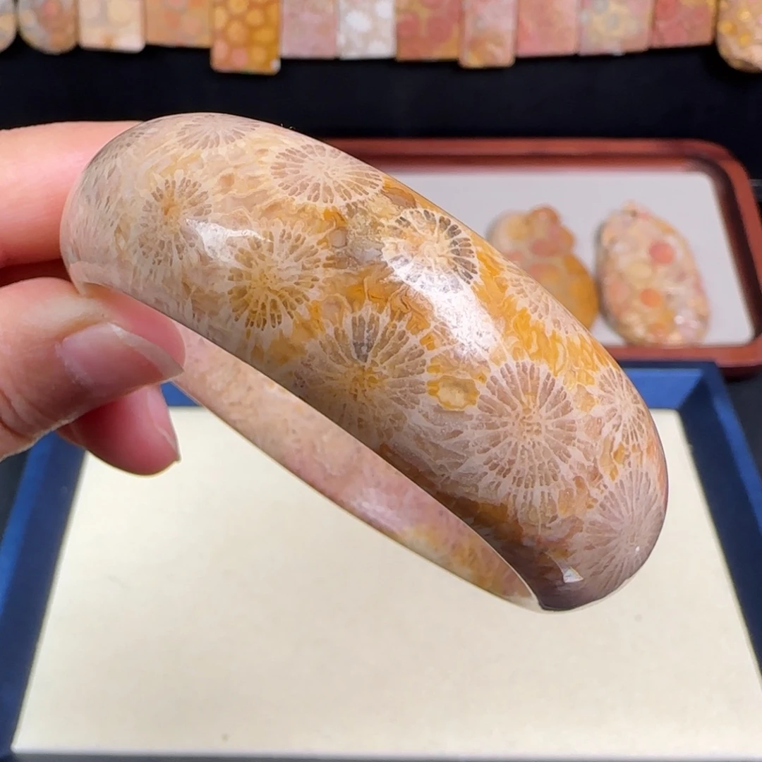 未镶嵌手链硅化玉57.3圈彩大花