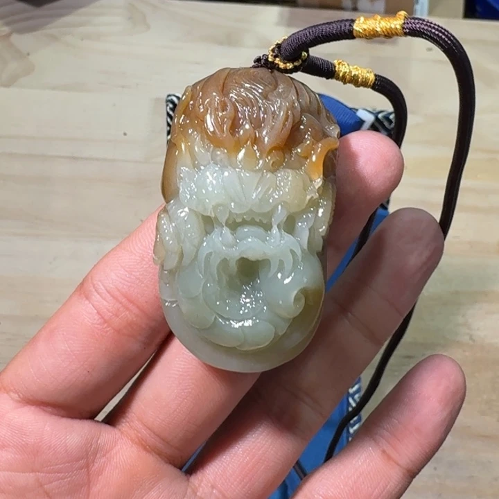 和田玉（糖玉）未镶嵌挂件