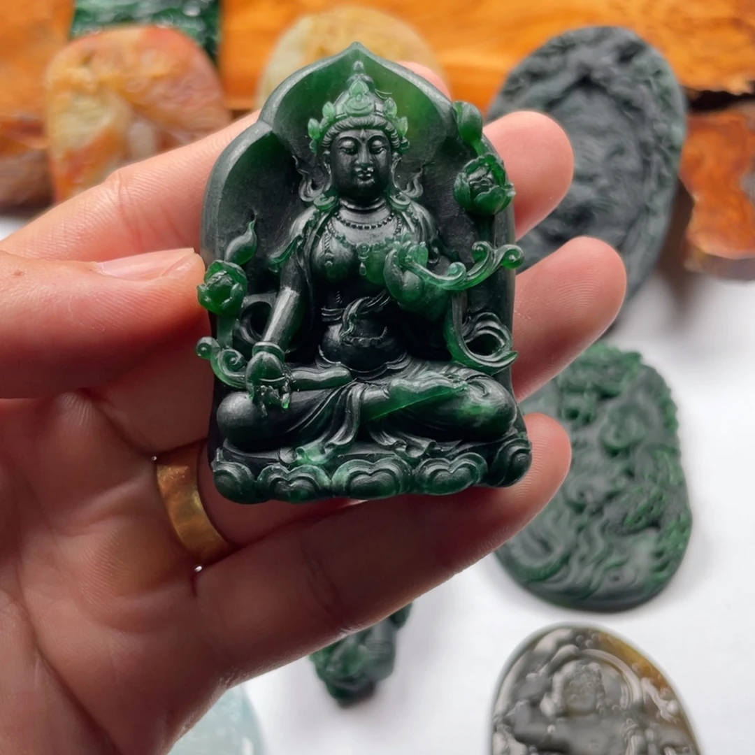 用***3未镶嵌定制翡翠度母