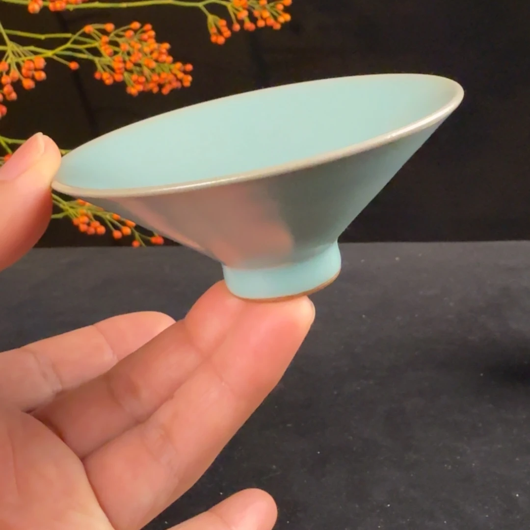 摆件汝瓷天蓝斗笠杯