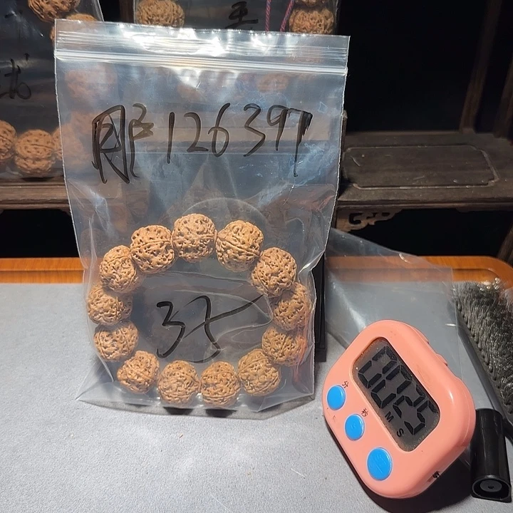 用***4吊坠金刚菩提金刚菩提手串