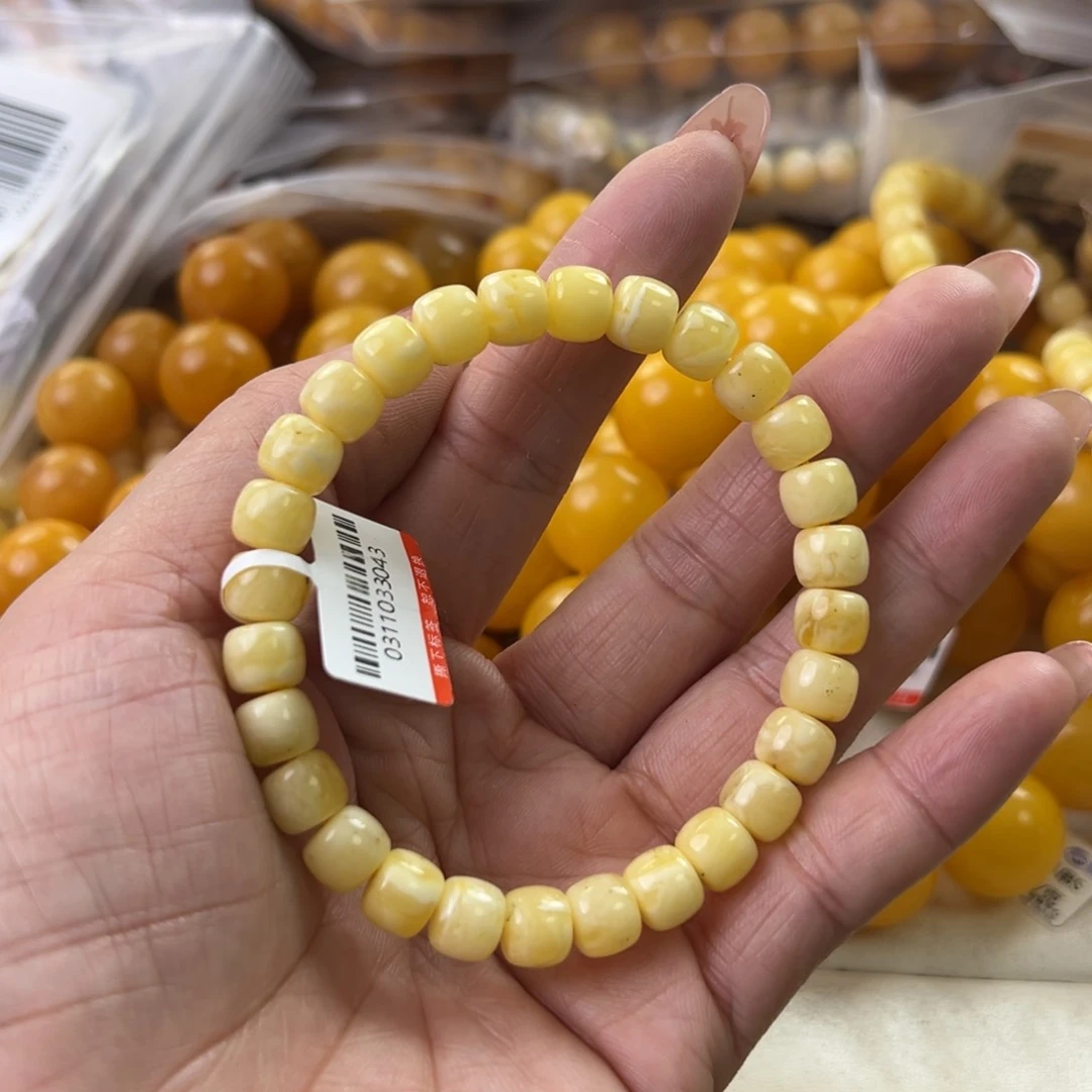 未镶嵌琥珀珠宝奇石